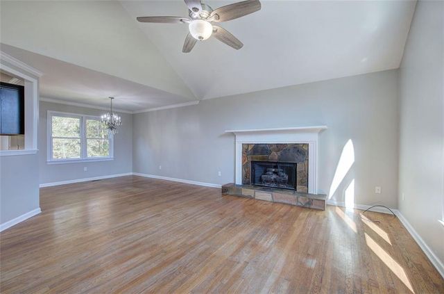 33 ENGINEER SW Lane, Cartersville, GA 30120