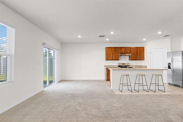 2024 GRIFFIN OAKS WAY, Tavares, FL 32778