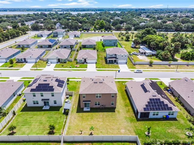 2024 GRIFFIN OAKS WAY, Tavares, FL 32778