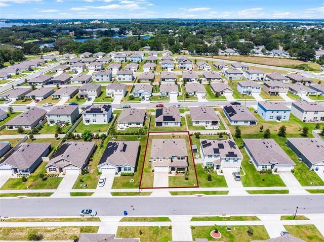 2024 GRIFFIN OAKS WAY, Tavares, FL 32778