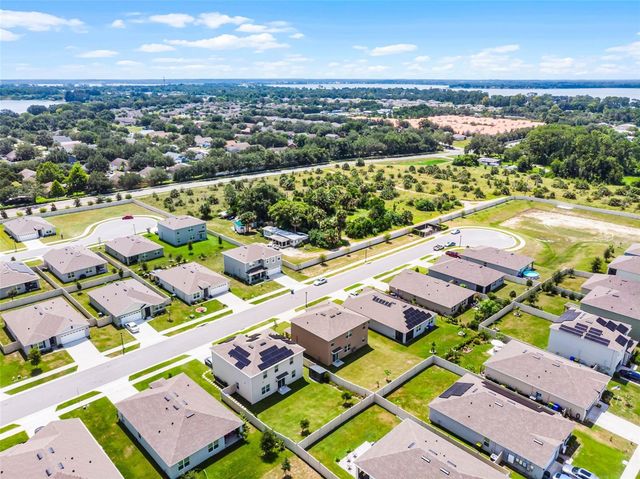 2024 GRIFFIN OAKS WAY, Tavares, FL 32778