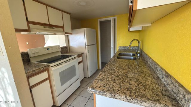 4605 E PUEBLO Avenue, Phoenix, AZ 85040