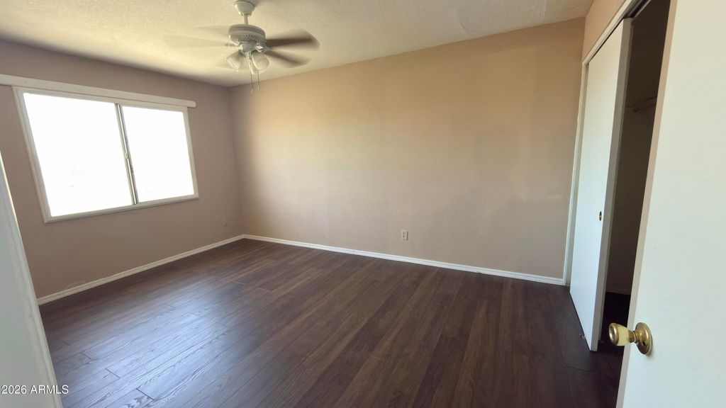 4605 E PUEBLO Avenue, Phoenix, AZ 85040 — photo 2