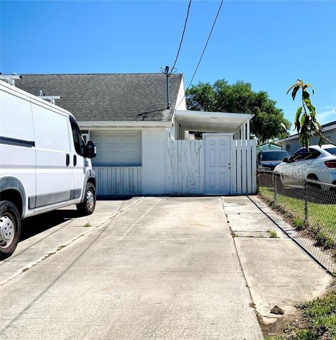 607 N FORREST AVENUE, Kissimmee, FL 34741