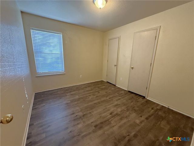 415 E 4th Avenue B, Belton, TX 76513