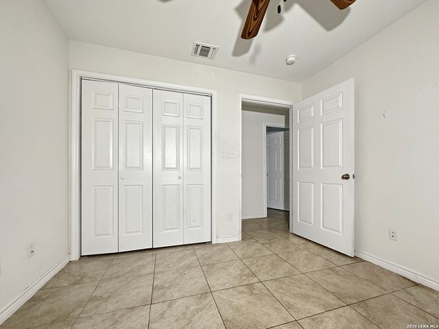 505 Indian Crossing, Jourdanton, TX 78026