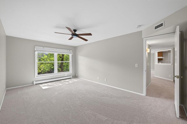 3020 Saint Albans Mill Road 205, Hopkins, MN 55305