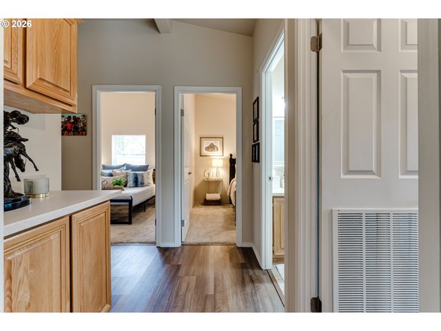 3700 BABCOCK Ln 119, Eugene, OR 97401