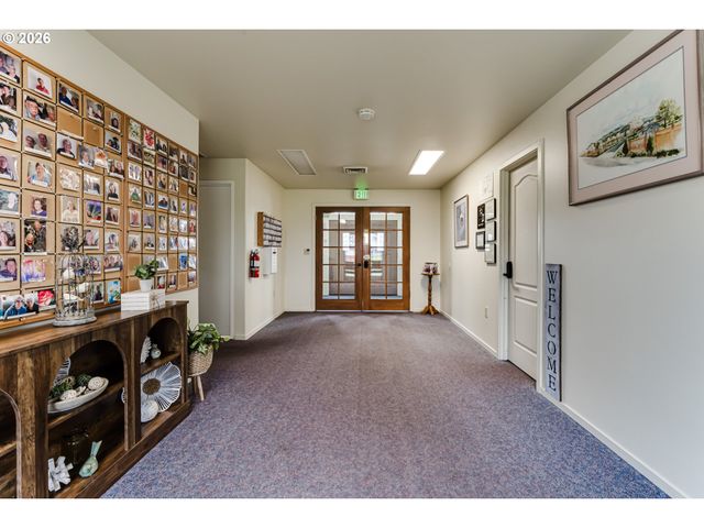 3700 BABCOCK Ln 119, Eugene, OR 97401