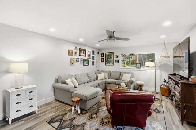 10118 Medlock Drive, Dallas, TX 75218