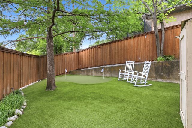 10118 Medlock Drive, Dallas, TX 75218