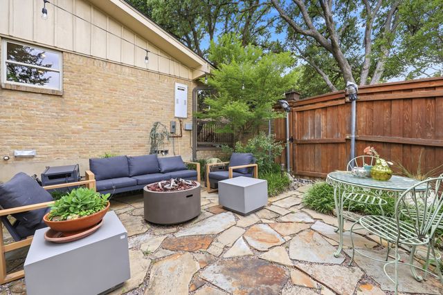 10118 Medlock Drive, Dallas, TX 75218