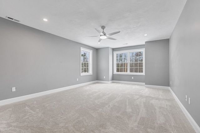 343 Island Pond Road, Derry, NH 03038