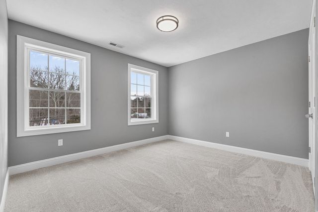 343 Island Pond Road, Derry, NH 03038