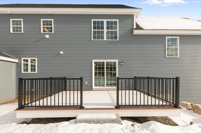 343 Island Pond Road, Derry, NH 03038