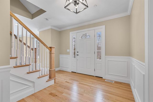 343 Island Pond Road, Derry, NH 03038