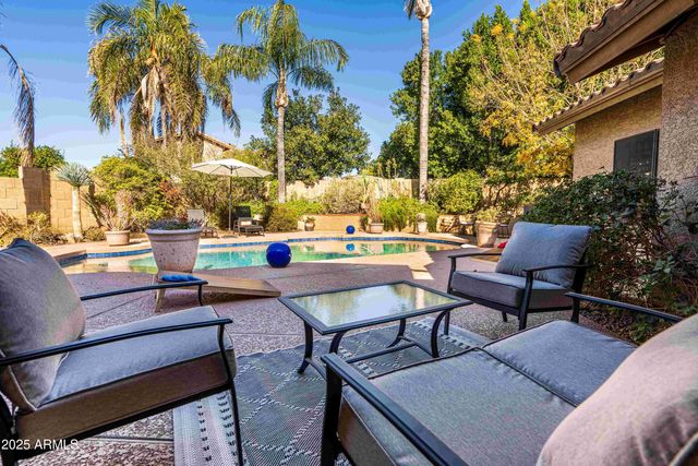 5426 E LIBBY Street, Scottsdale, AZ 85254