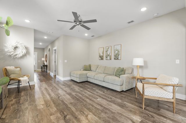 2192 Welltown Ln, Murfreesboro, TN 37128