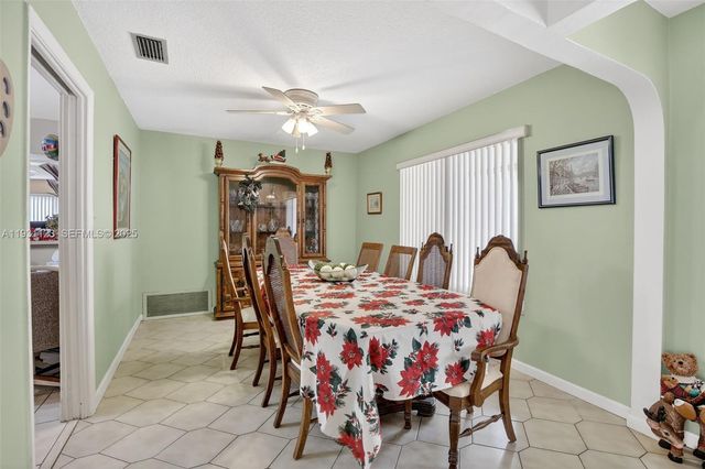 2221 NW 82nd Way, Pembroke Pines, FL 33024