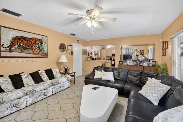 2221 NW 82nd Way, Pembroke Pines, FL 33024