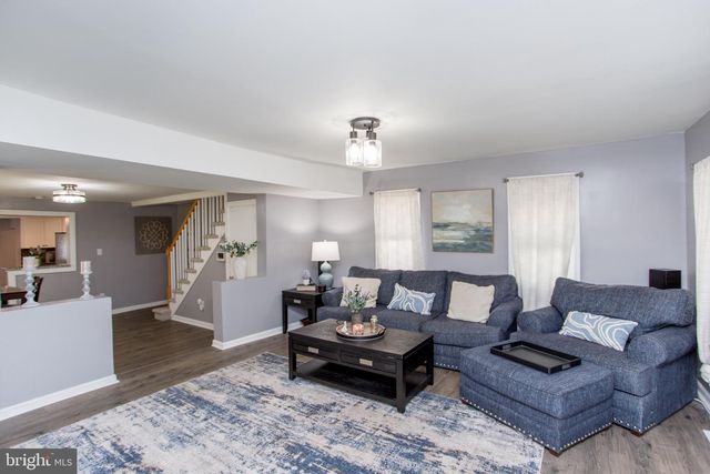445 BLUE BELL RD, Williamstown, NJ 08094