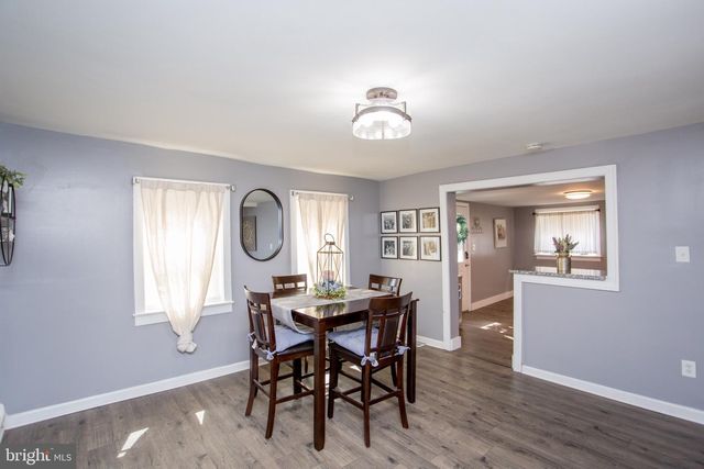 445 BLUE BELL RD, Williamstown, NJ 08094