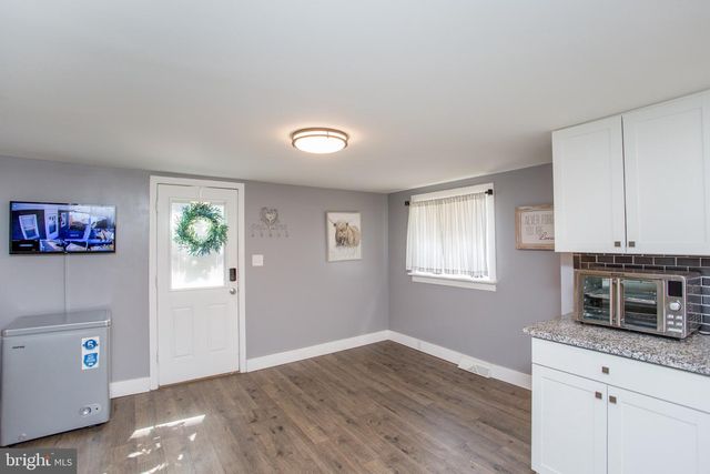 445 BLUE BELL RD, Williamstown, NJ 08094