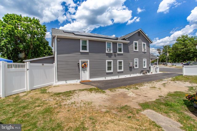 445 BLUE BELL RD, Williamstown, NJ 08094