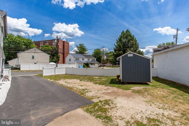 445 BLUE BELL RD, Williamstown, NJ 08094