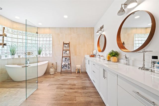 2934 Medinah, Weston, FL 33332