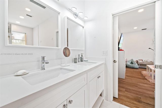 2934 Medinah, Weston, FL 33332