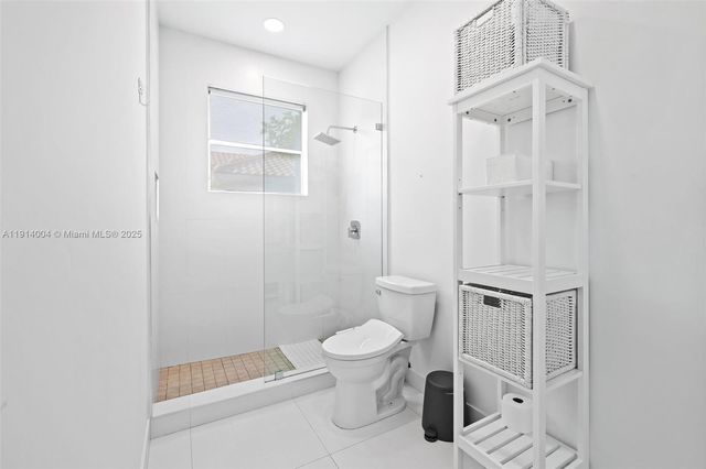 2934 Medinah, Weston, FL 33332