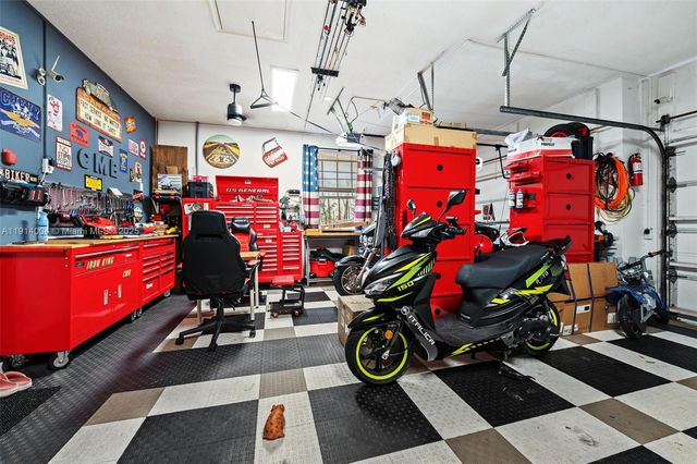 2934 Medinah, Weston, FL 33332