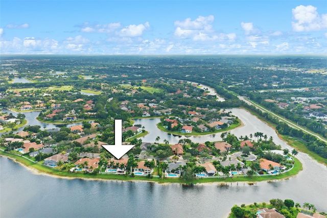 2934 Medinah, Weston, FL 33332