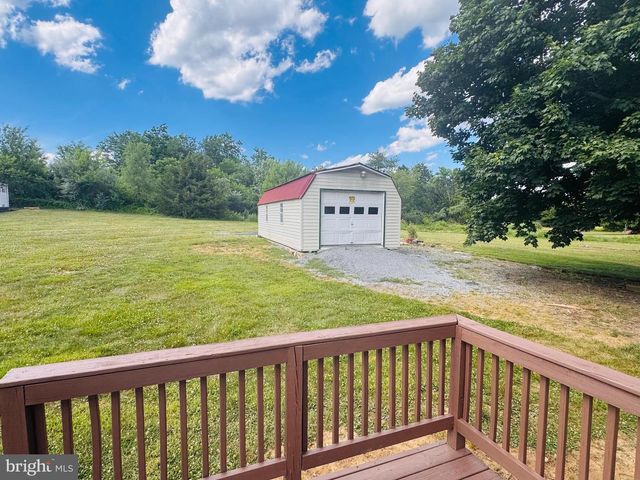 211 FAIR LN, Winchester, VA 22603