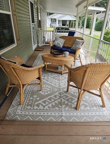 10 Meadow Road, Southington, CT 06489