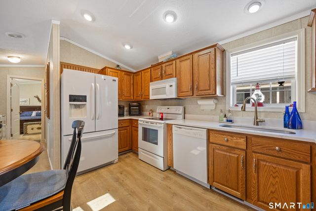 10 Meadow Road, Southington, CT 06489