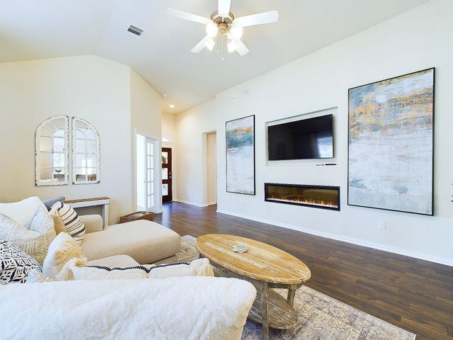 15427 Crathie Bend Drive, Humble, TX 77346