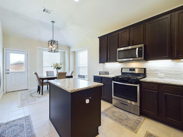 15427 Crathie Bend Drive, Humble, TX 77346