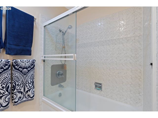 3621 Ne 10TH St, Otis, OR 97368