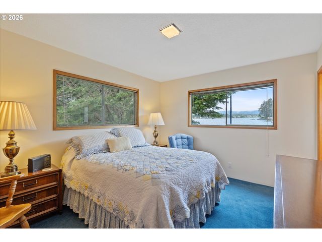 3621 Ne 10TH St, Otis, OR 97368