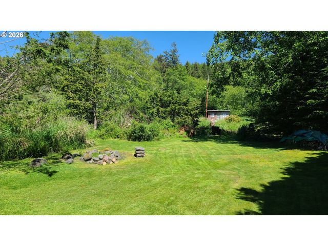 3621 Ne 10TH St, Otis, OR 97368