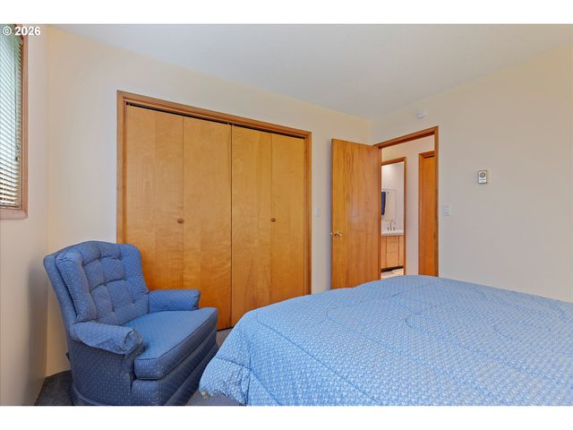 3621 Ne 10TH St, Otis, OR 97368