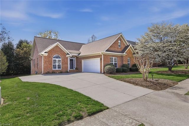 1332 Whitworth Court, Kernersville, NC 27284