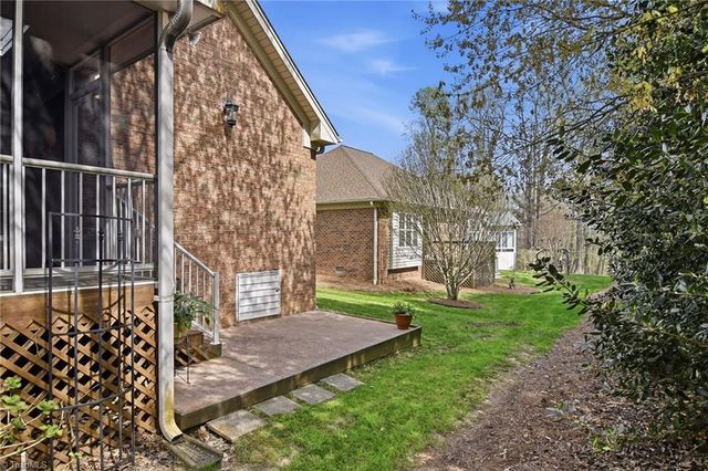 1332 Whitworth Court, Kernersville, NC 27284