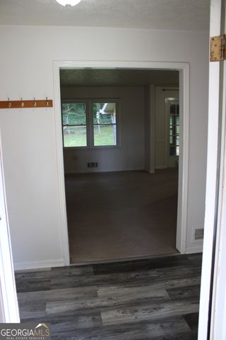 5 Circle Drive, Hampton, GA 30228