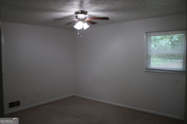 5 Circle Drive, Hampton, GA 30228