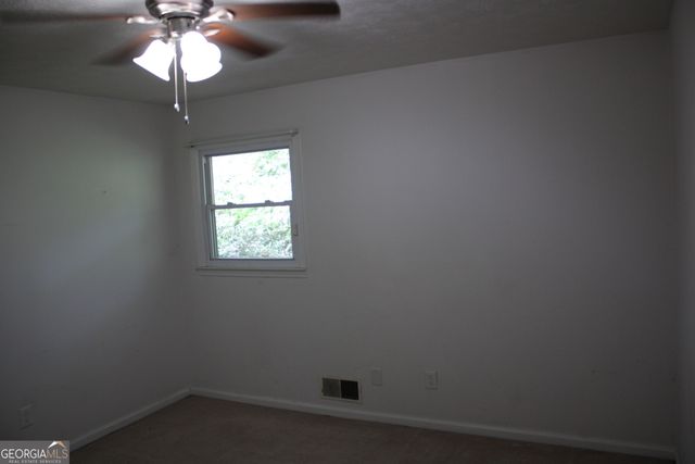 5 Circle Drive, Hampton, GA 30228