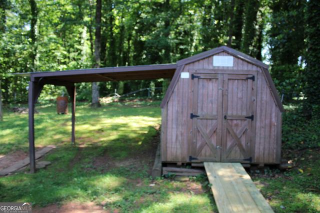 5 Circle Drive, Hampton, GA 30228