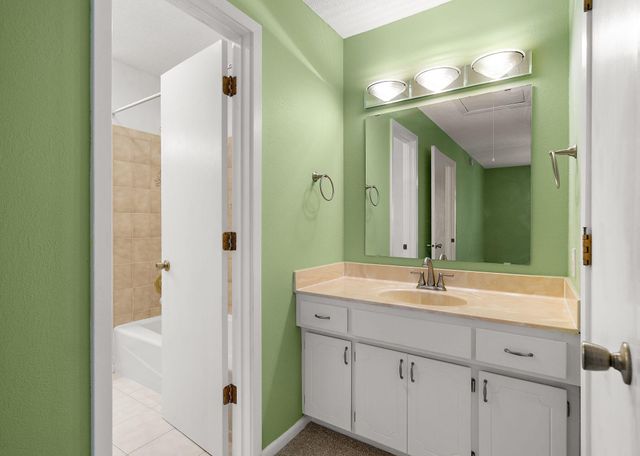 14216 Towers Lane, Eden Prairie, MN 55347